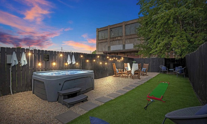 Germantown House | Bourbon Trail Spacious Backyard NEW HotTub Grill!