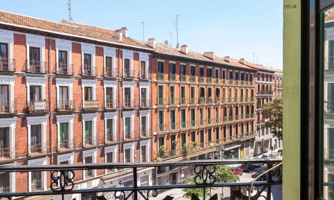 Centro Apartment | Boutique Apartment in the Heart of Madrid w/Full Kitchen, Balcony, & WiFi