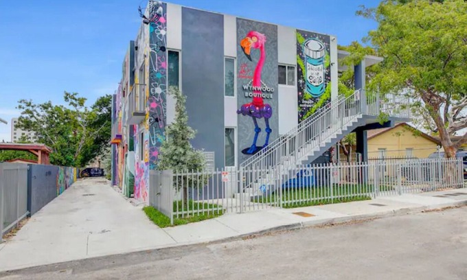Wynwood Art District House | Boutique Compound BLDG - 7BR/12BA in Wynwood!