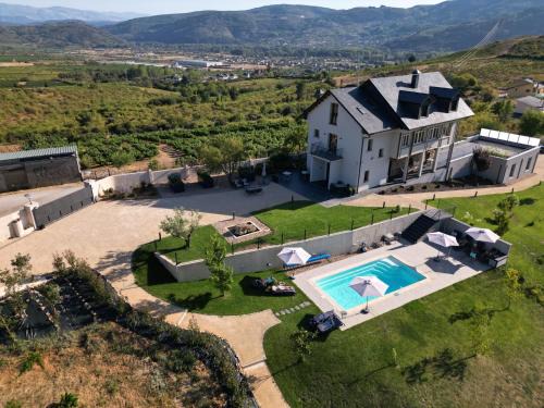 Villafranca del Bierzo Hotel | Boutique Finca esencial Hotel Rural