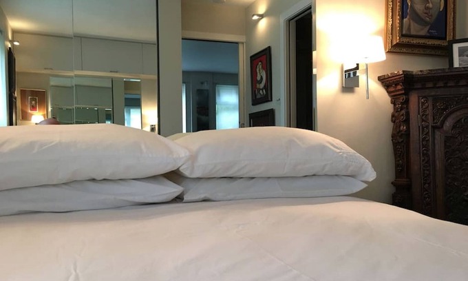Canonbury Apartment | Boutique Style apartment in popular Zone 1