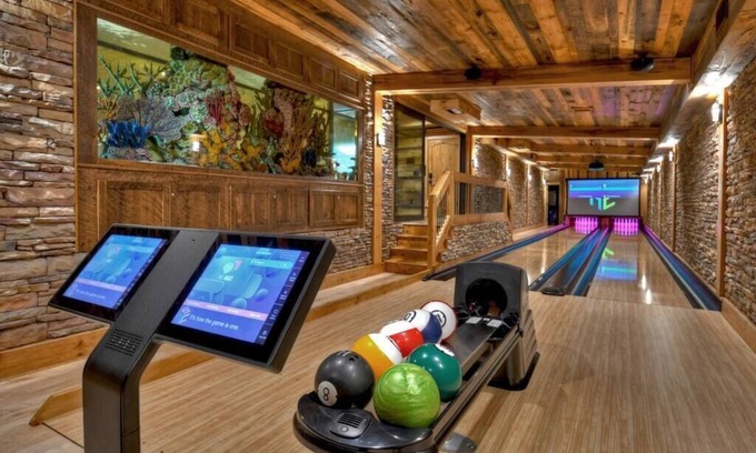 Ellijay House | Bowling Cottage At Carlotta Estates w/Pool