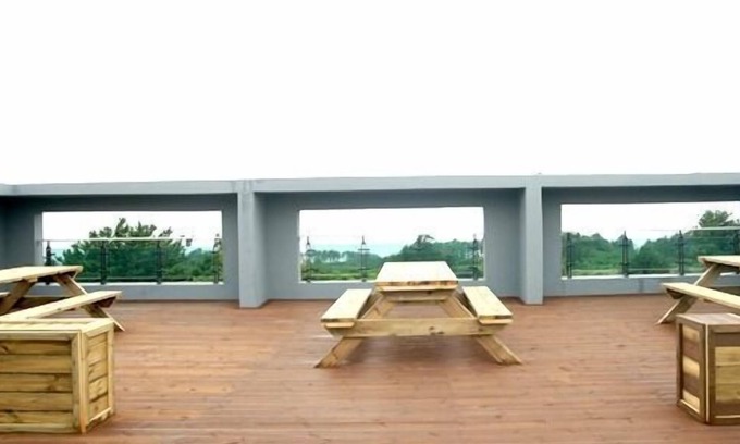 Jungmun House | Bowoohill