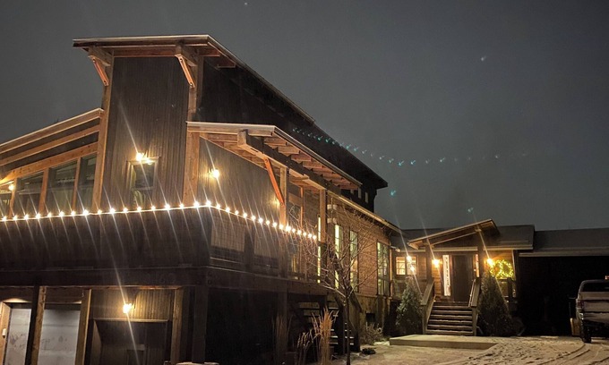 Bozeman House | Bozeman Getaway with Hot Tub, Gym, Game Rm, Office By Bridger Bowl, Big Sky, YNP