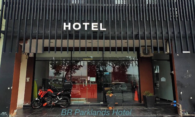 Pelabuhan Klang Hotel | Br Parklands Hotel