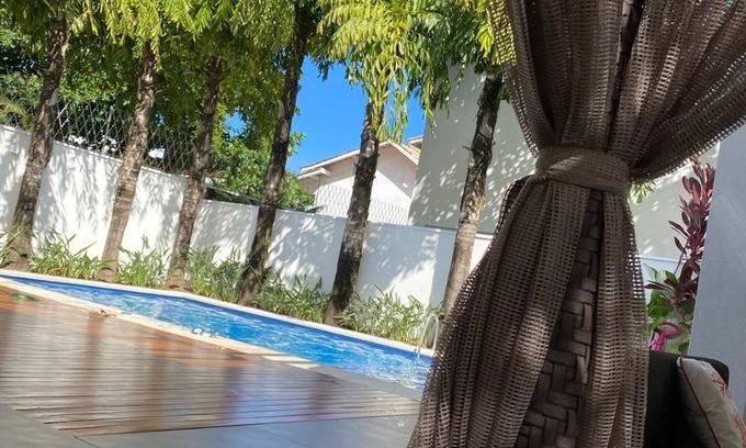 Maresias House | Casa 5 Estrelas Top! All Incluse com 3 Funcionários