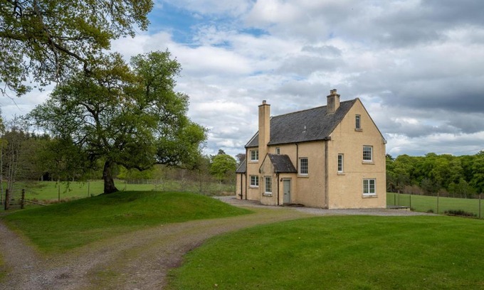 Evanton House | Braemoray