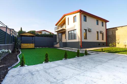 Tbilisi House | Brand-New 2BR House with Garden