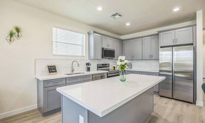 South Mountain House | Brand NEW 3-bedroom house in welcoming Phoenix with WiFi, AC