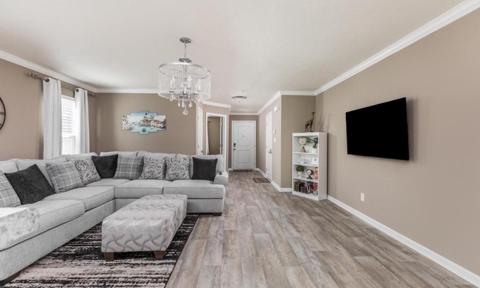 Wayne House | Brand New 5 Beds Luxury Home in a perfect location