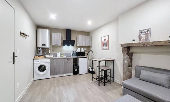 Riom Apartment | Brand new apartment 2Pers. N°5