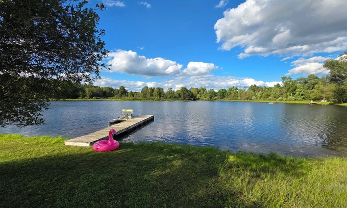 Evart House | Brand New Barndominium on 40 Acres with Private Lake