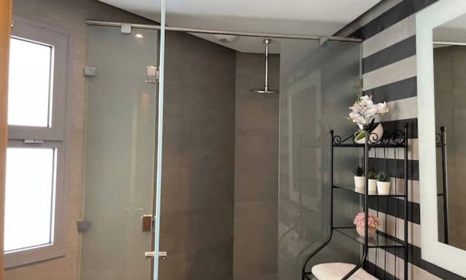 Hay Mohammadi Apartment | Brand new, elegant and conveniently located in Casa-Marina