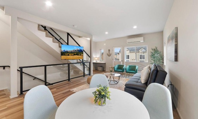 Anacortes House | Brand New Fully Updated Condo 912 in Anacortes