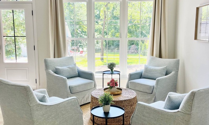 Delavan Lake House | Brand New Lakeside Retreat: Beautiful Delavan Lake Views & Private Lake Access