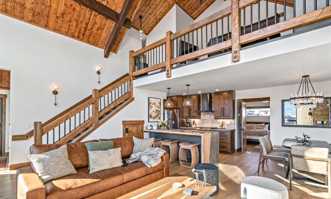 Estes Park House | Brand NEW Located on Lake Estes Private Jacuzzi Two Patios Indoor and Outdoor Fireplace