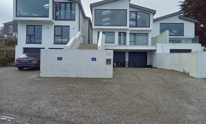 St Ives House | Brand New Luxury Detached Open Plan Spectacular Views of Harbour & Godrevy