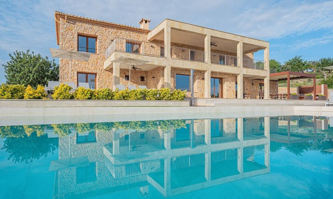 Pollensa Villa | Brand new luxury villa with 7 bedrooms, private pool and stunning sea views
