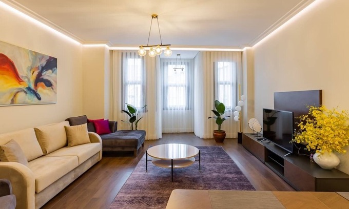 Taksim Apartment | Brand New Modern Luxury 1 Bedroom Taksim 360 Apt