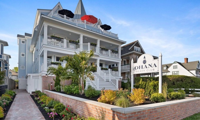 Cape May Villa | BRAND NEW OCEANFRONT 3 Bedroom 2 bath 2nd floor villa (Hanalei)