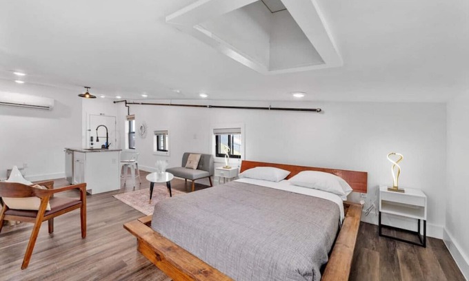 Over-the-Rhine Apartment | Brand New on the Streetcar line