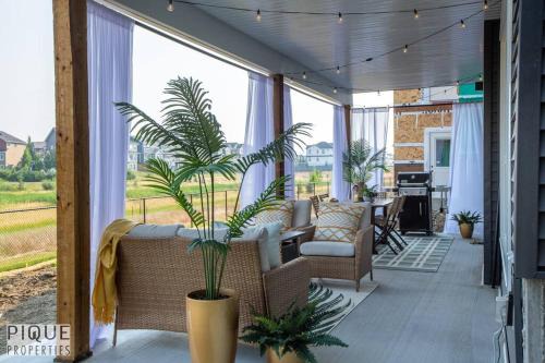 Southwest Edmonton Apartment | Brand New Pond Paradise - Firetable - King Bed - AC - BBQ