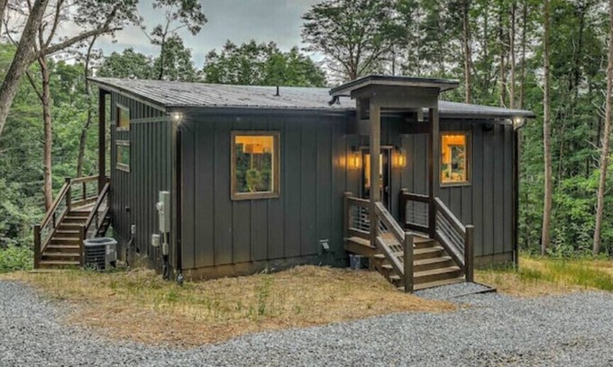 Talking Rock Cabin | Brand New Relaxing Mountain Retreat n