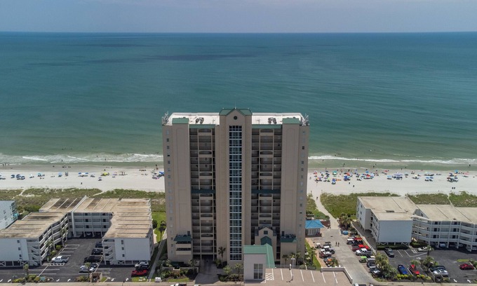 Windy Hill Condo | Brand New Remodel ! Let's plan the family VACATION! Luxury Ocean Front Condo.