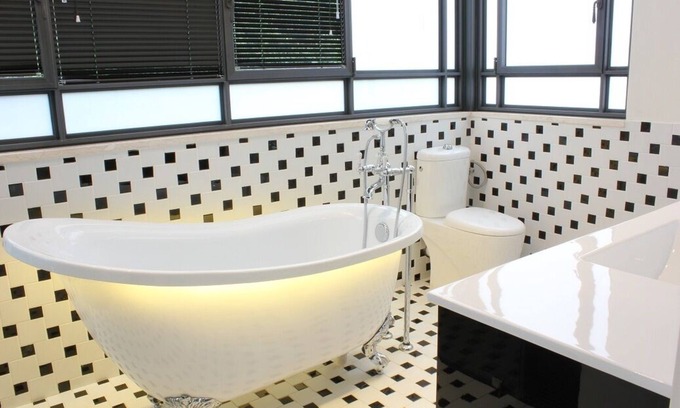 Tel Aviv City Center Apartment | Brand New Renovated 2BR Apt, Sleeps 5