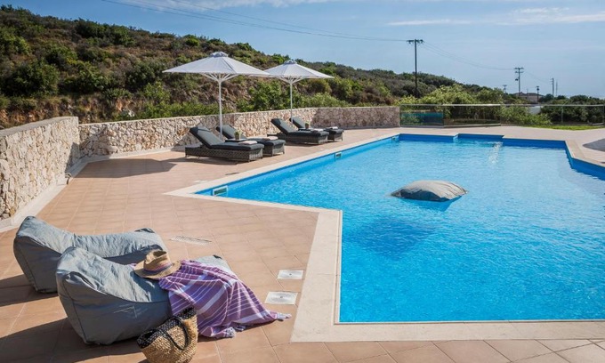 Skala Apartment | Brand New Skala Beach Apartment- Pieno Di Luce