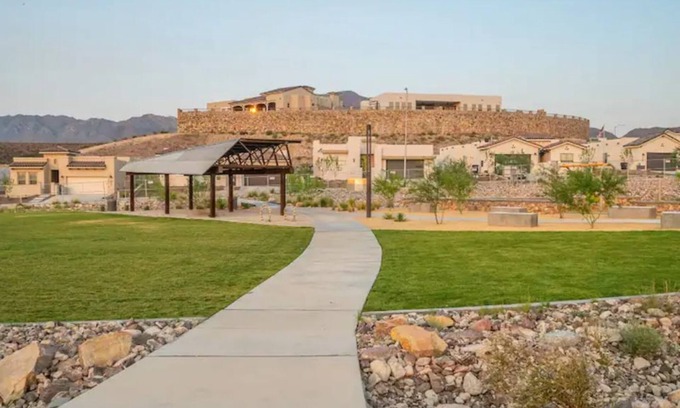 El Paso Apartment | Brand New! - The Casita Bonita