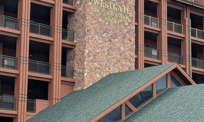 Branson Resort | Branson Woods Resort. Charming 2-bedroom condo. #3