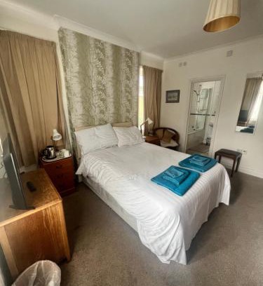 Christchurch Bed & Breakfast | Brantwood Guest House
