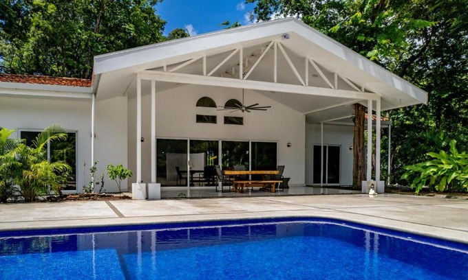 Brasilito House | Brasilito House and Apartment with Pool Sleeps 8