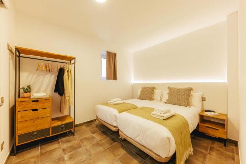 el Mercadal Apartment | Bravissimo Mercadal 3, one-bedroom plus sofa bed