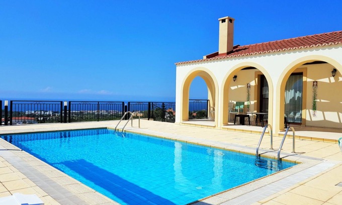 Edremit Villa | Breath-taking sea and mountain views, villa with private pool close to beach!