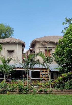 Diamond Harbour Resort | Breathing Earth.