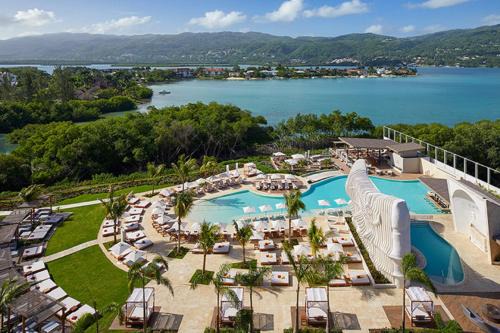 Montego Bay Resort | Breathless Montego Bay Adults Only - All Inclusive