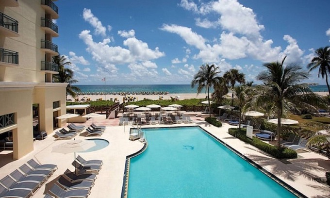 Singer Island Hotel | Breathtaking Beachfront Retreat w/Outdoor Pool, Pets Allowed
