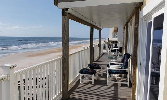 Vilano Beach House | Breathtaking Beach Front Home Minutes From Historic St Augustine & Restaurants
