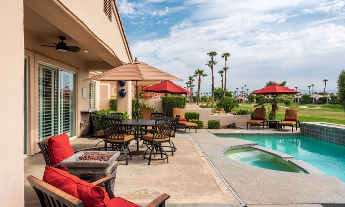 La Quinta Condo | Breathtaking Golf Course Views! PGA W Palmer Course,Waterfall Pool/Spa/Casita, Fireplace-3BR #245808