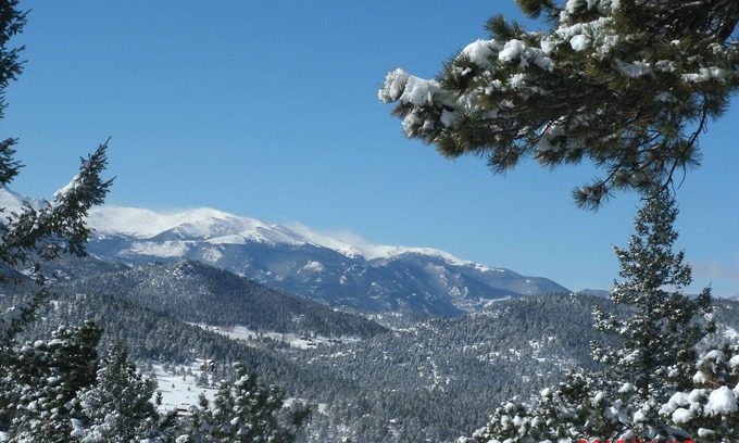 Evergreen Meadows Apartment | Breathtaking Mountaintop Views, private steambath, 2 decks, 3 mi.es from town.