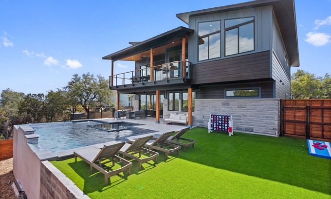 Waterford On Lake Travis House | Breathtaking oasis with pool, hot tub, 2 master suites, near lake, park & golf!