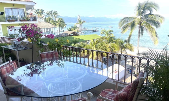 Romantic Zone Condo | Breathtaking Ocean views in Central of Old Town in Puerto Vallarta.