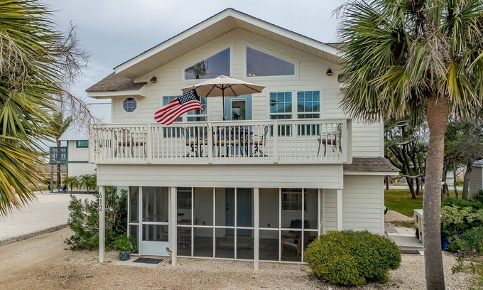 Port St. Joe House | Breathtaking sunset views, only steps from the sand.