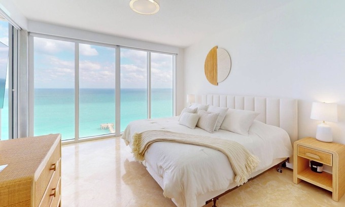 Sunny Isles Beach Condo | Breathtaking 2Bdrm 2B Full Ocean View Getaway-CS68