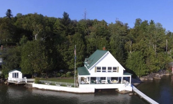 Westmore House | Breathtaking views from The Lions Den