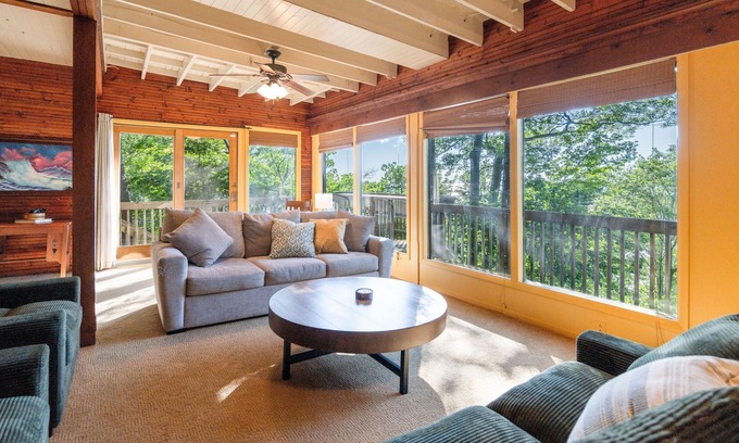 Grand Haven House | Breathtaking Views of Grand Haven Beach and Lake MI!