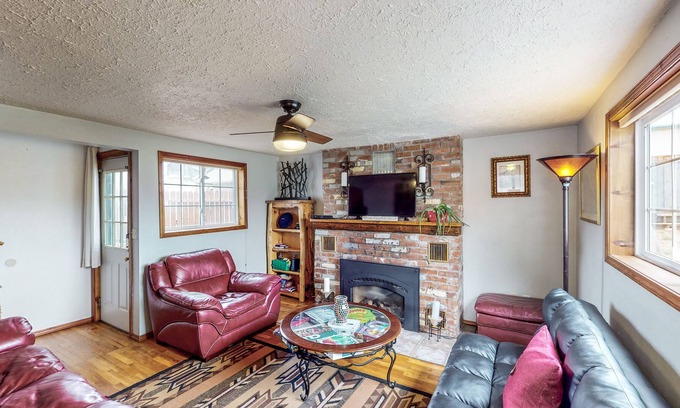 Tarryall Cabin | Breathtaking Views of South Platte River Valley
