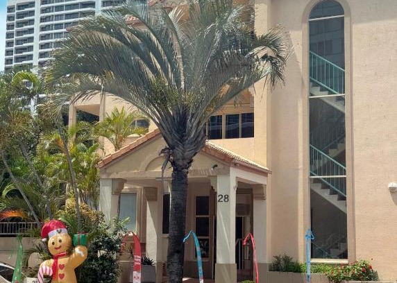 Surfers Paradise Hotel | Breeze Inn Gold Coast